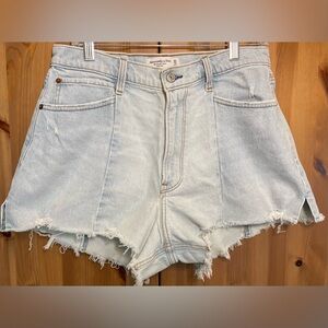 Abercrombie & Fitch The Cutoff Short high-rise denim Jean shorts Women’s 30/10